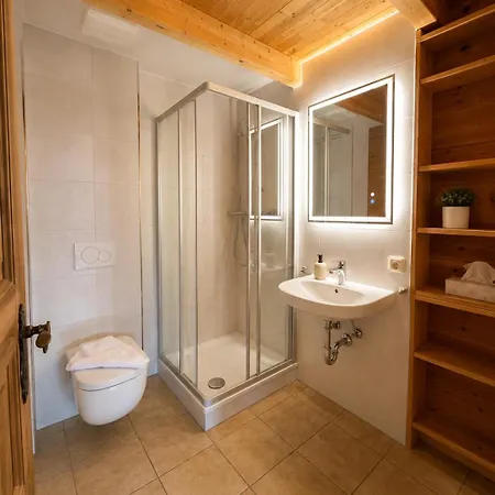 Aparthotel Mit Schlierseeblick, Neue Kueche Neues Bad 3*